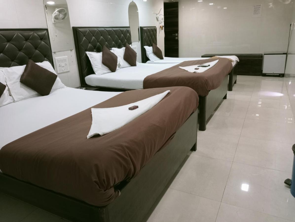 Hotel Qamar มุมไบ ภายนอก รูปภาพ
