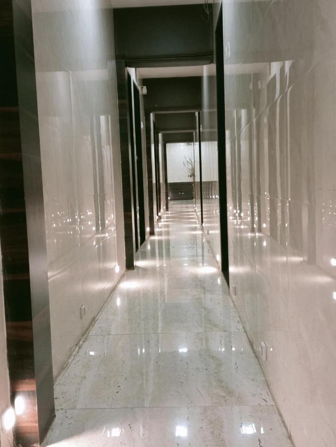 Hotel Qamar มุมไบ ภายนอก รูปภาพ