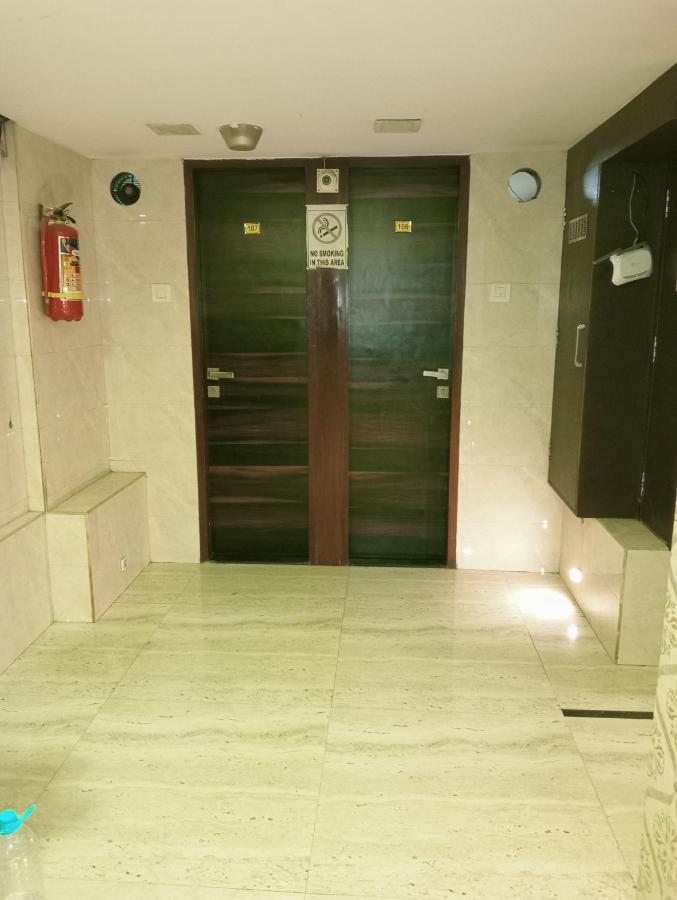 Hotel Qamar มุมไบ ภายนอก รูปภาพ