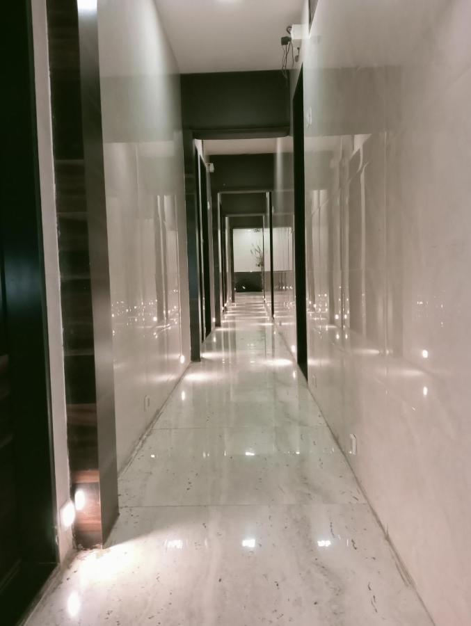 Hotel Qamar มุมไบ ภายนอก รูปภาพ