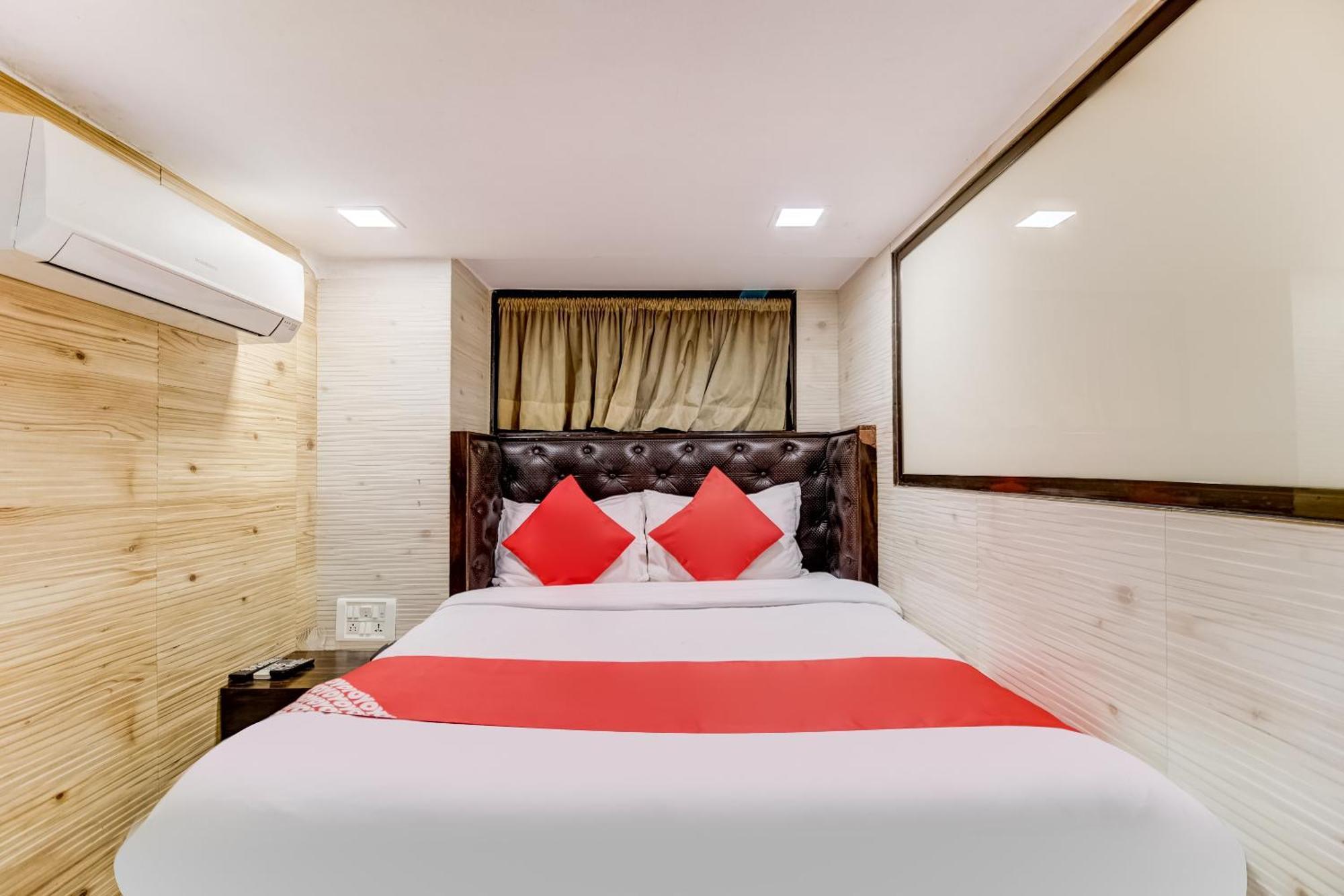 Hotel Qamar มุมไบ ภายนอก รูปภาพ