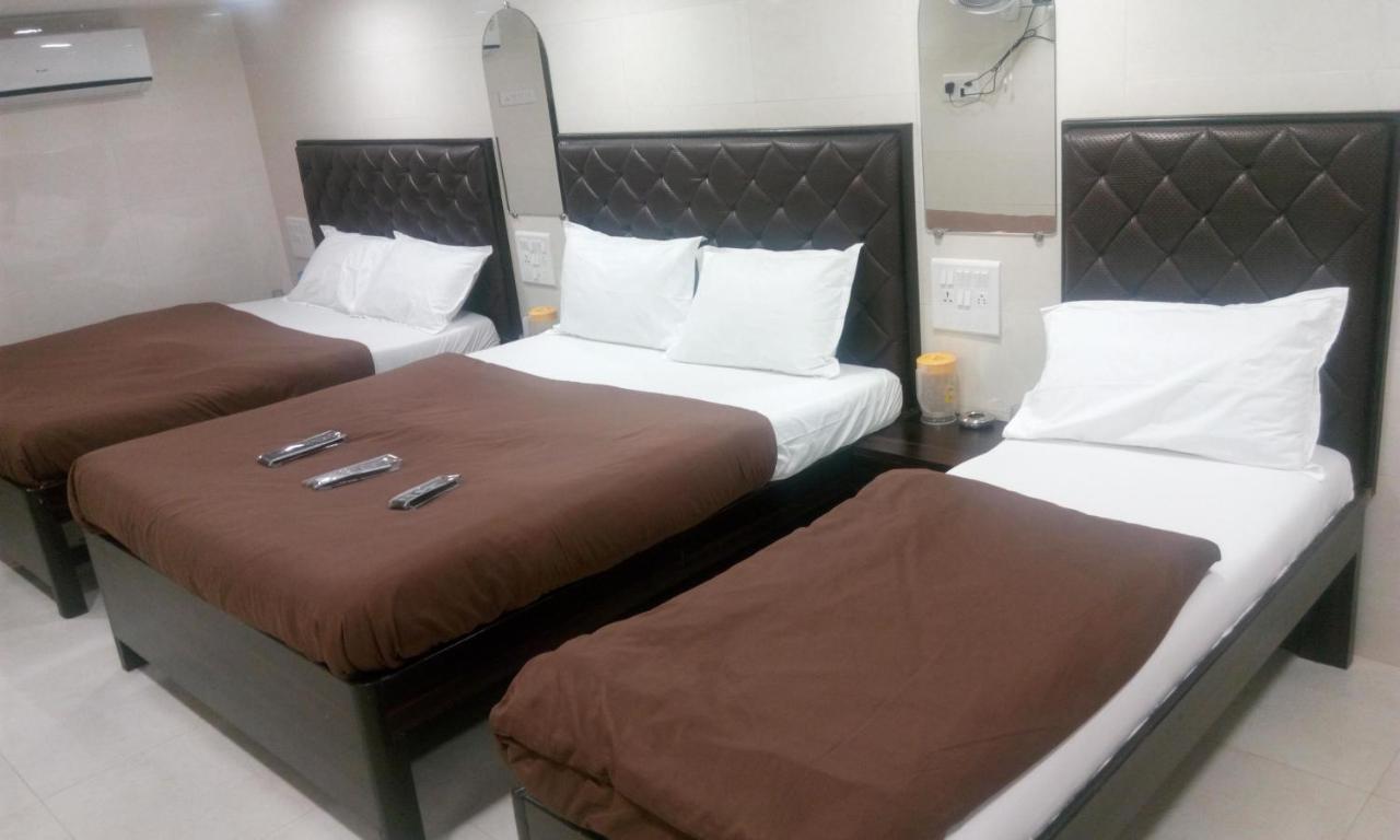 Hotel Qamar มุมไบ ภายนอก รูปภาพ